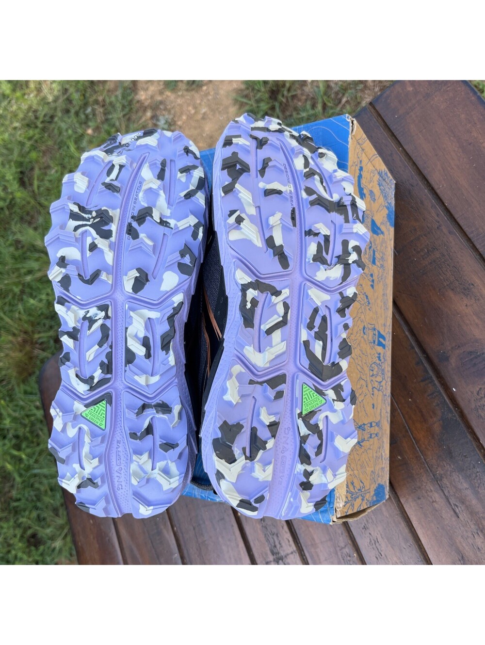 New! Brooks Cascadia 18 Trail Running Shoes Ladies Ebony Lavender Sz 8 $140 MSRP - Picture 6 of 7